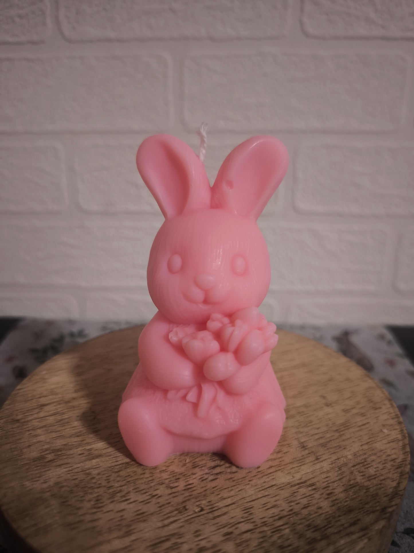 Lapine est son bouqu