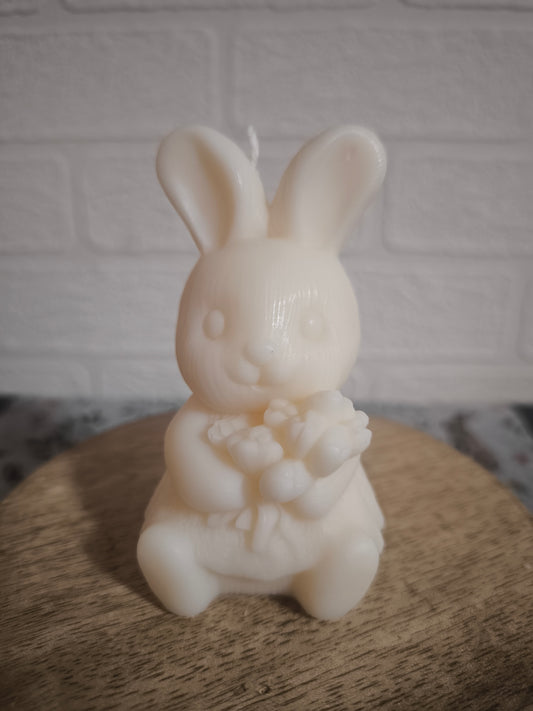 Lapine et son bouquet